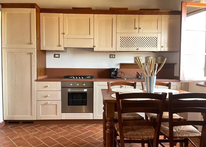 Podere Le Volpaie - Arancia * מונטה קטיני ואל די צ'צ'ינה